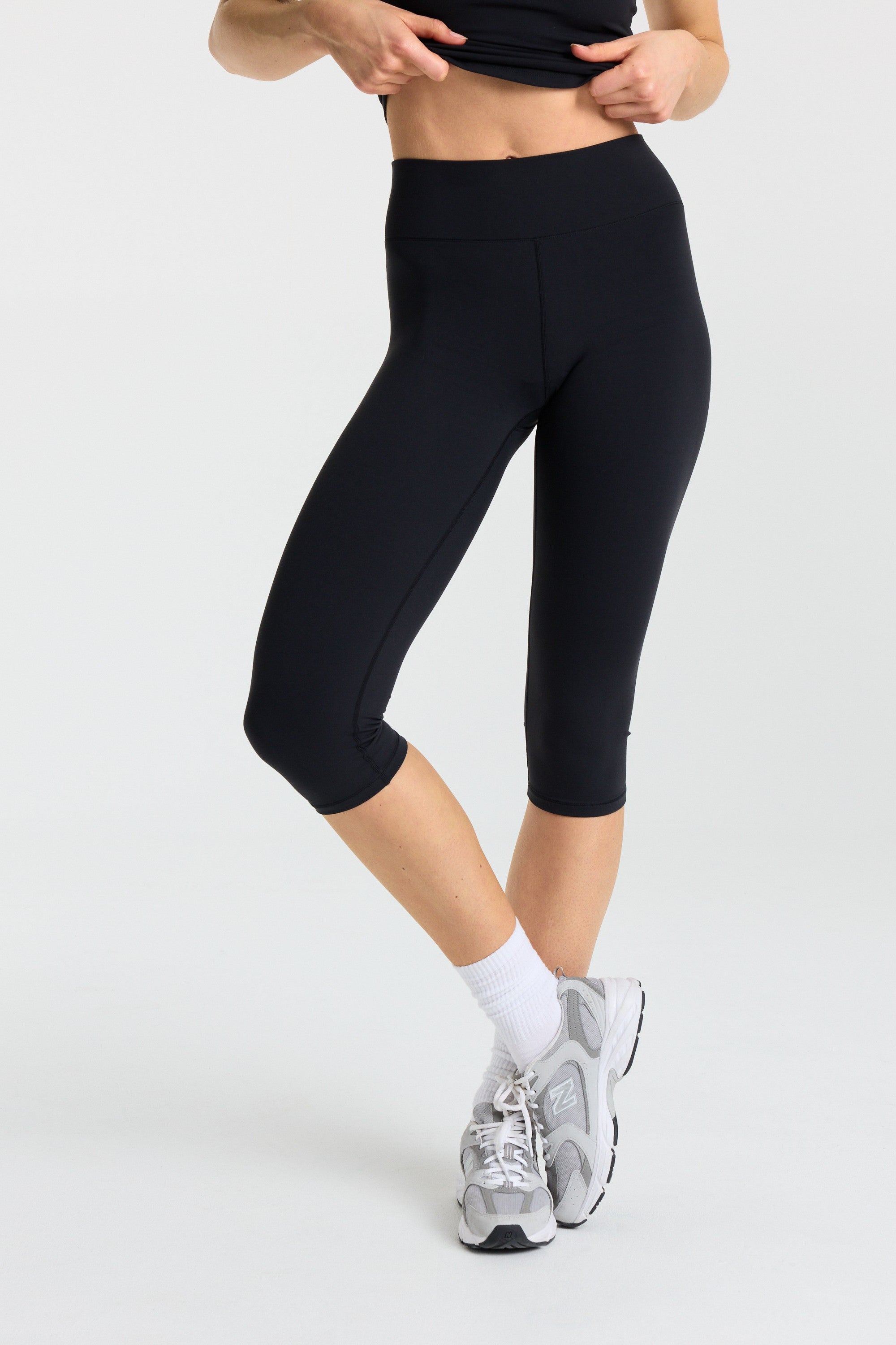 Cloudform® Capri - Black